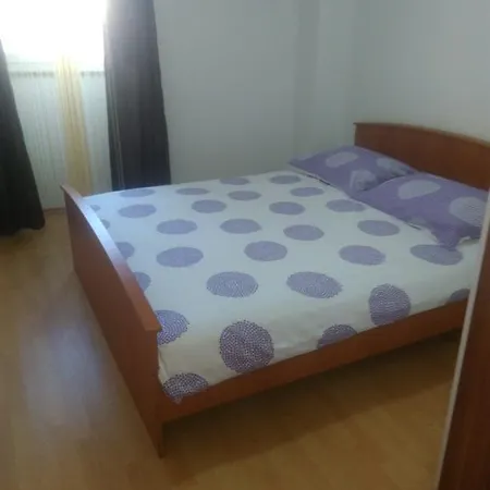 Apartament Apartment Skradin